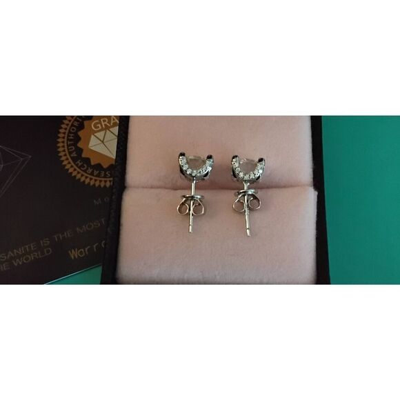 Stunning 2 Ct. Round Genuine Diamond Moissanite Halo Design Stud Earrings - Picture 3 of 5